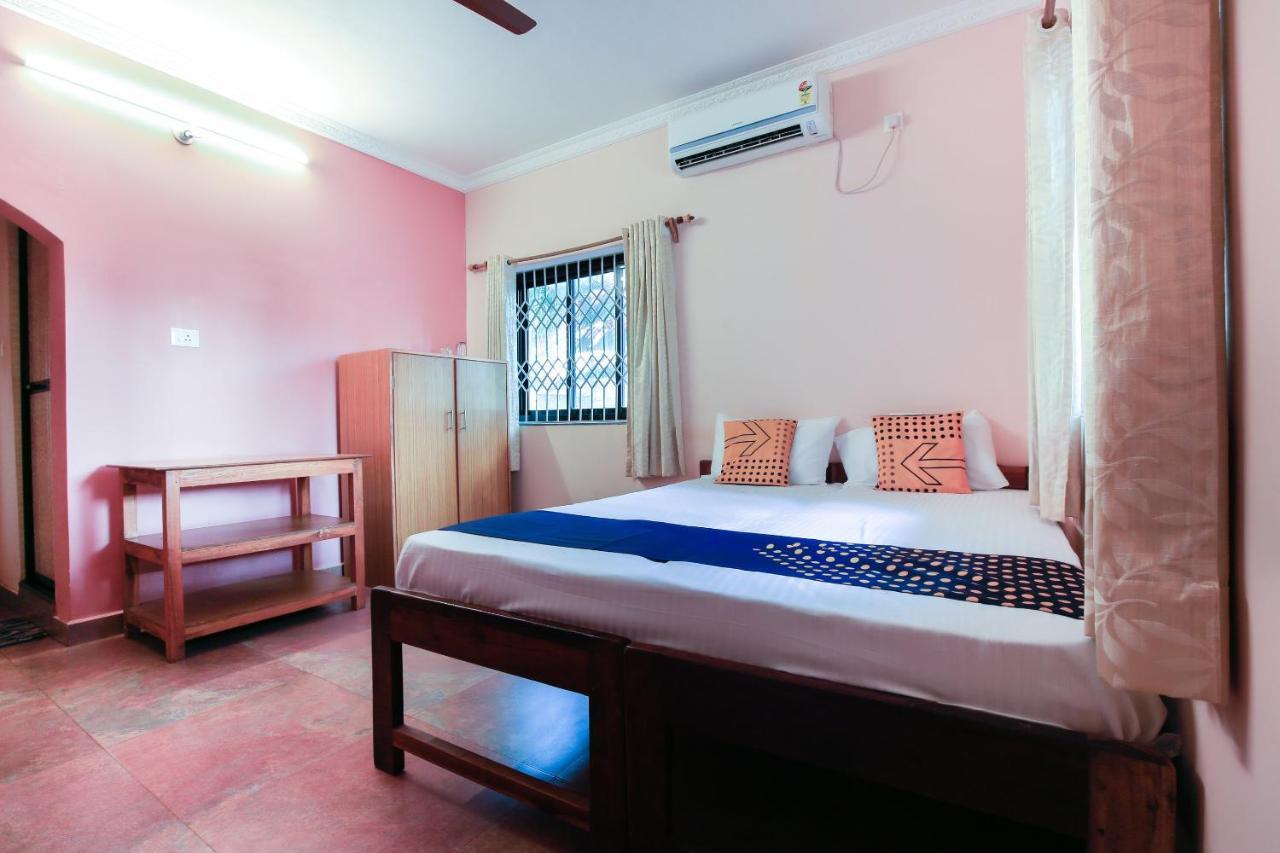 Gods Gift Guesthouse Arambol Extérieur photo