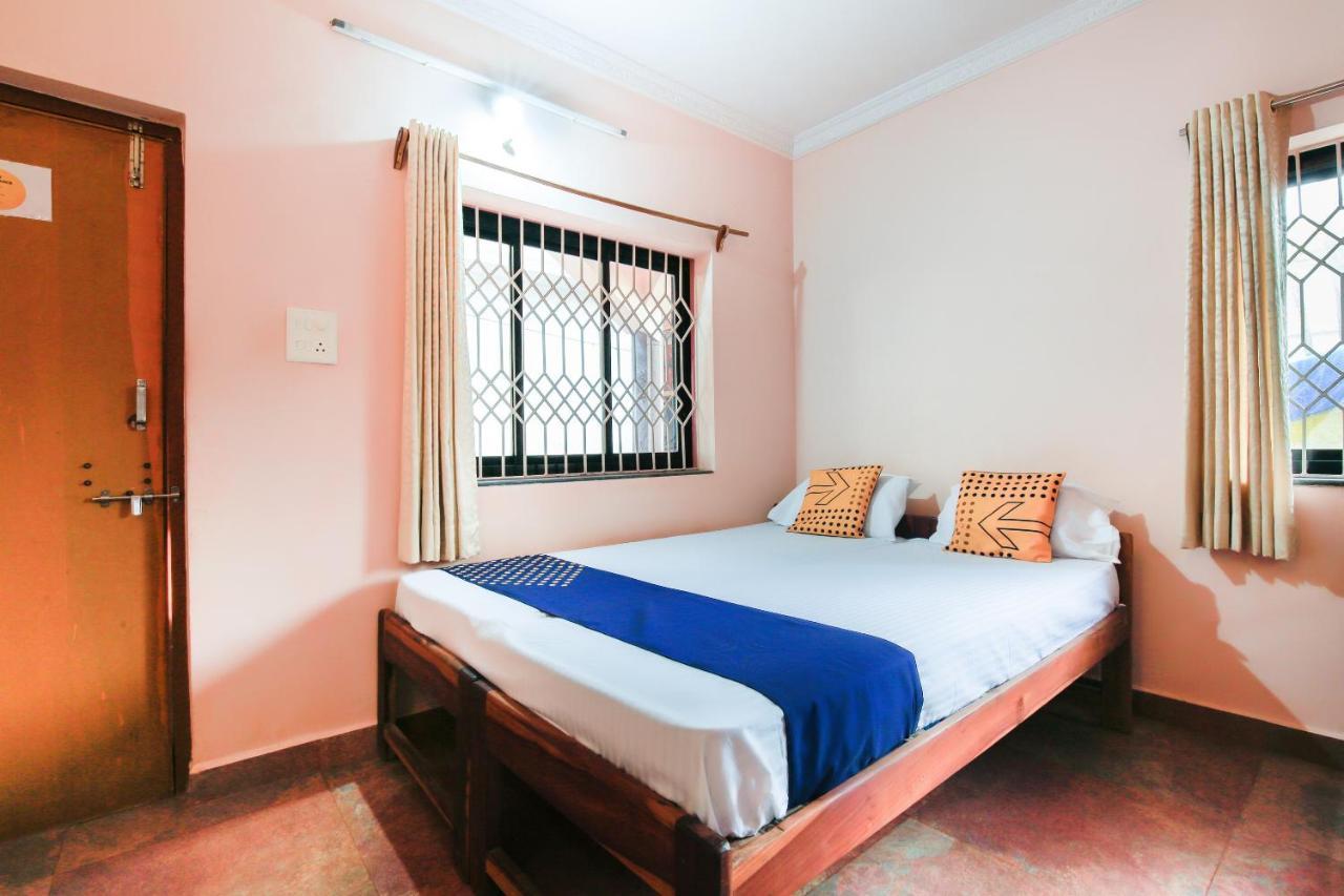 Gods Gift Guesthouse Arambol Extérieur photo