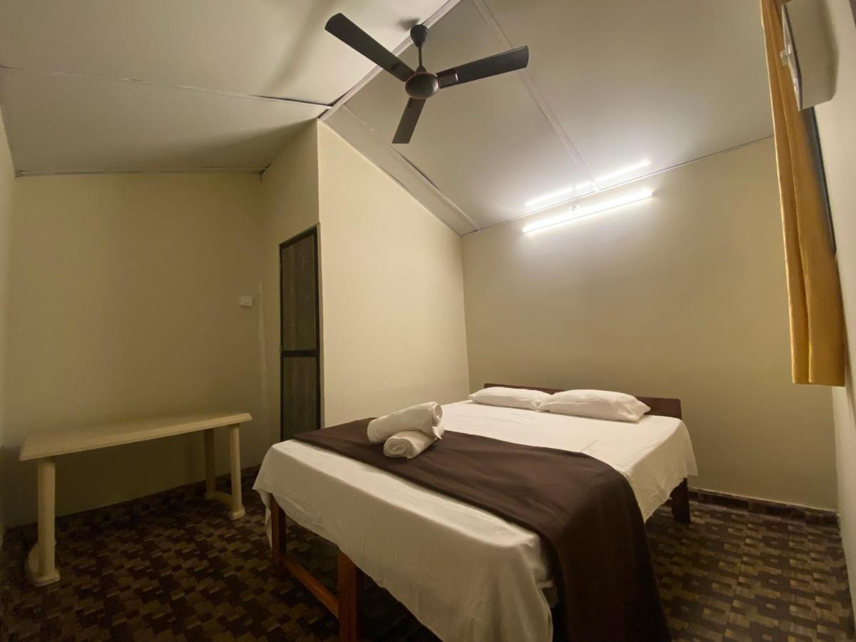 Gods Gift Guesthouse Arambol Extérieur photo